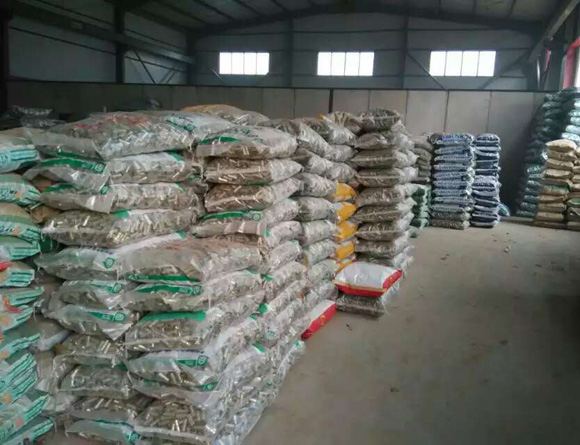 四川电缆桥架存储车间